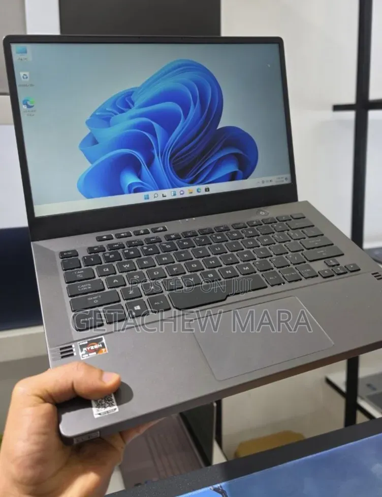 New Laptop Asus ROG Zephyrus G15 16GB AMD Ryzen 7 SSD 512GB