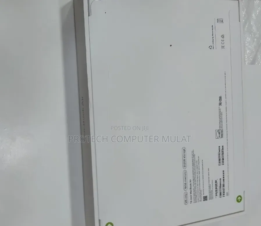 New Laptop Apple MacBook Air 2026 M5 13-inch 16GB Apple M5 SSD 512GB