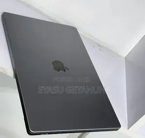 New Laptop Apple MacBook Pro M1 16GB Apple M1 Pro SSD 512GB
