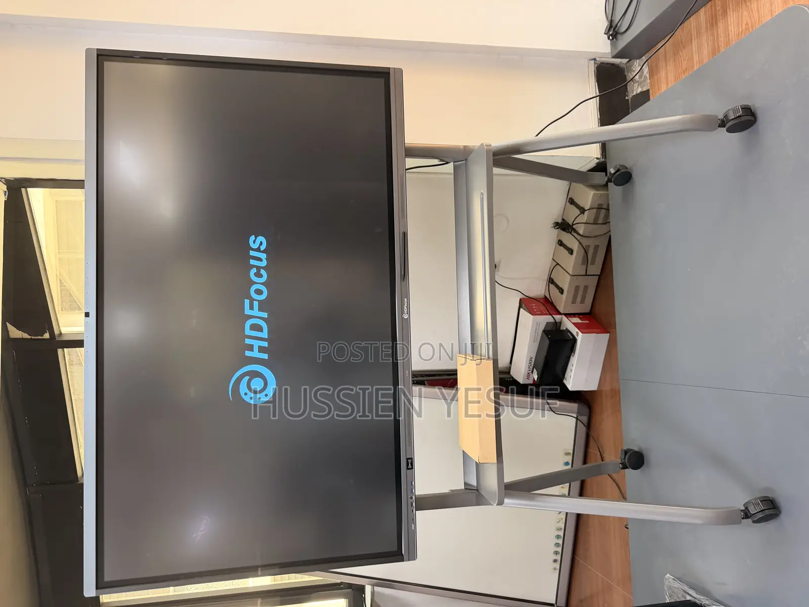 Smart Touch Display