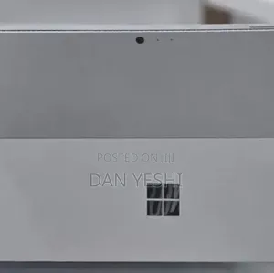 New Laptop Microsoft Surface Pro 4 8GB Intel Core i5 SSD 256GB