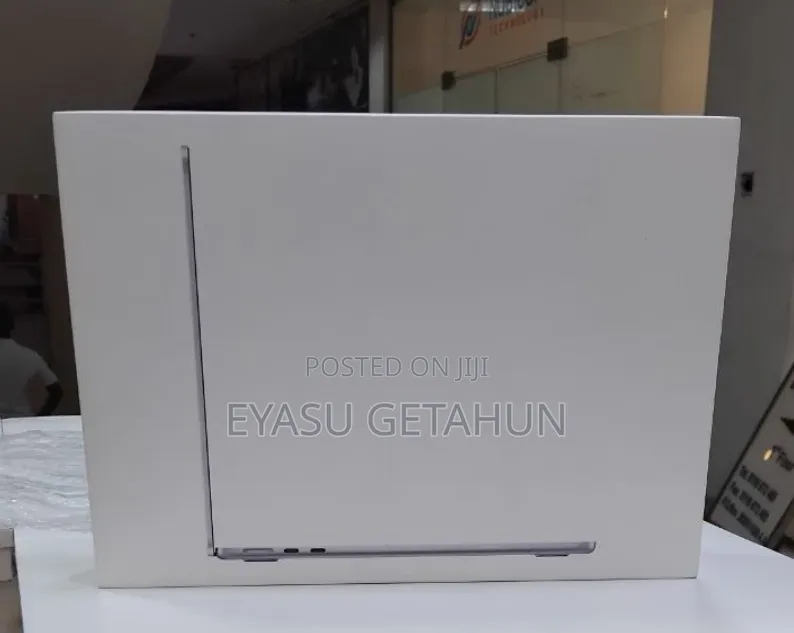 New Laptop Apple MacBook Air 2026 M5 13-inch 16GB Apple M5 SSD 512GB
