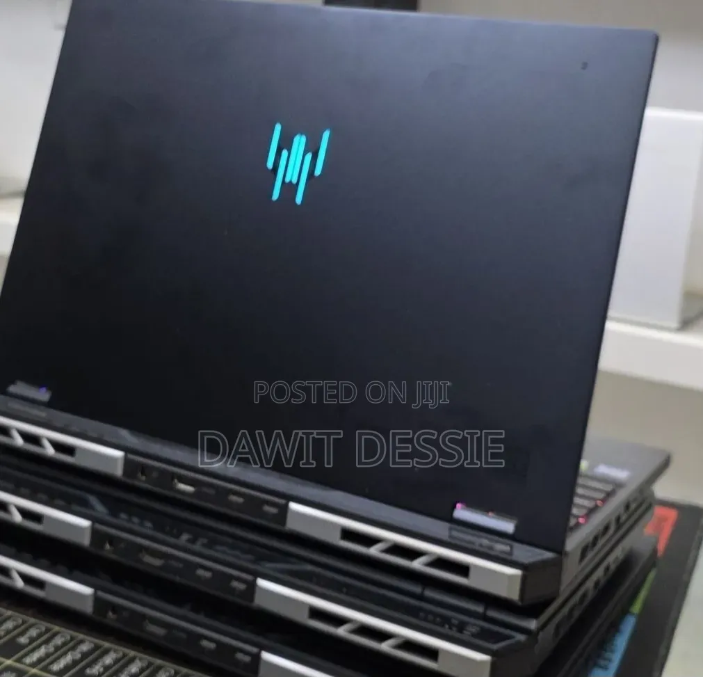New Laptop Acer Predator Helios Neo 16 24GB Intel Core i9 SSD 1T