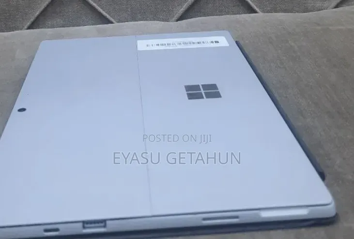 New Laptop Microsoft Surface Pro 7+ 16GB Intel Core i7 SSD 512GB