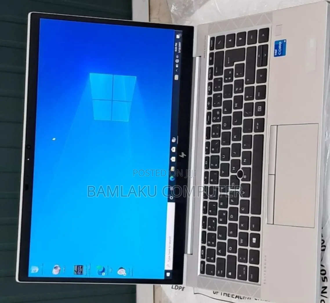 New Laptop HP EliteBook 840 G8 16GB Intel Core i5 SSD 512GB