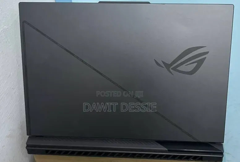 New Laptop Asus ROG Strix G16 G614 16GB Intel Core i7 SSD 1T