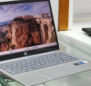 New Laptop HP Stream Notebook 16GB Intel Core i5 SSD 512GB