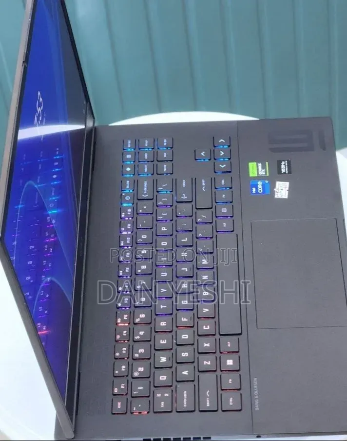New Laptop HP Omen 16 16GB Intel Core i7 SSD 1T