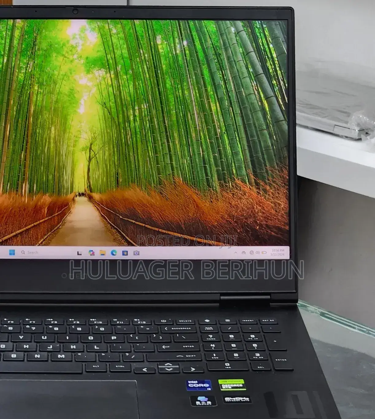 New Laptop HP OmniBook Ultra Flip 16" 16GB Intel Core i9 SSD 1T