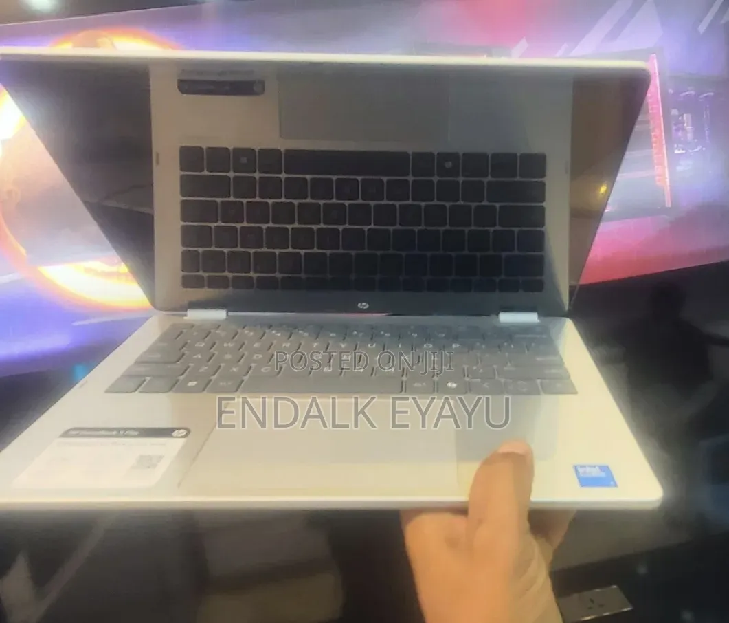 New Laptop HP OmniBook 7 14" 16GB Intel Core 7 SSD 512GB