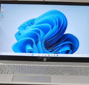 New Laptop HP Pavilion 15 8GB Intel Core i5 SSD 512GB