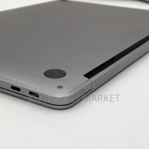 Laptop Apple MacBook Pro 2017 8GB Intel Core i5 SSD 128GB