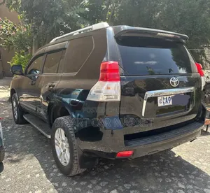Toyota Land Cruiser Prado 2013 Black