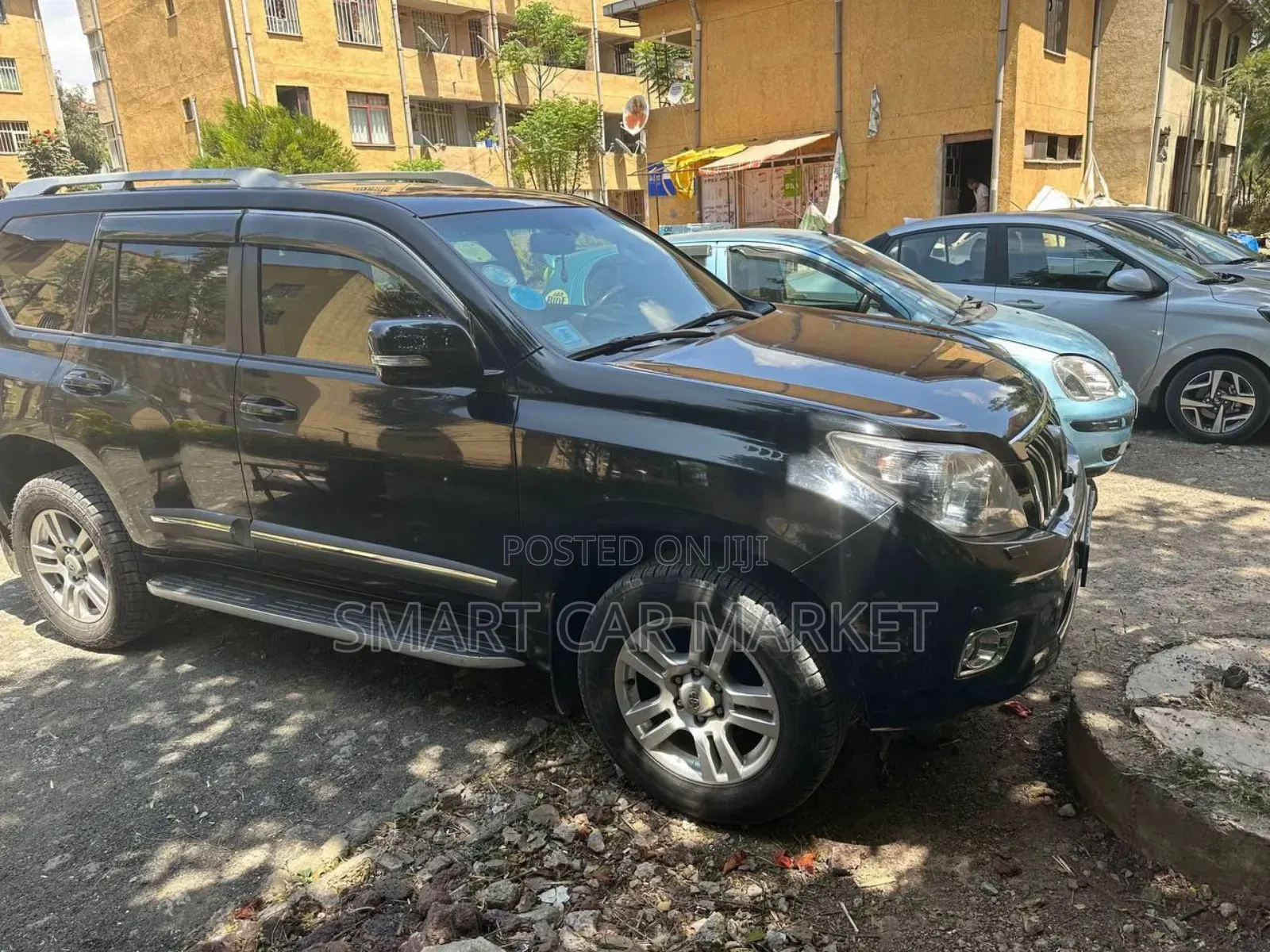 Toyota Land Cruiser Prado 2013 Black