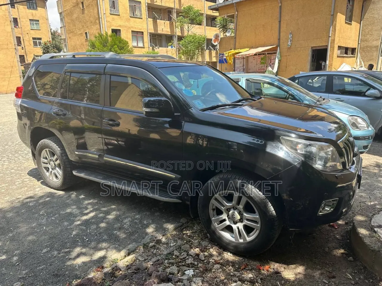 Toyota Land Cruiser Prado 2013 Black