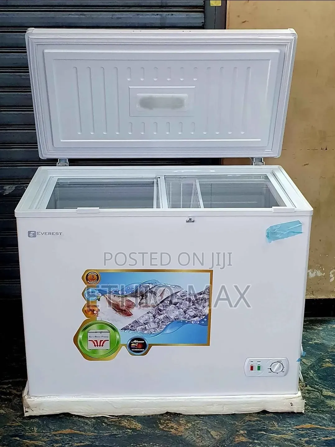 Everest Chest Freezer 300 – Deep Freezing | Strong Cooling