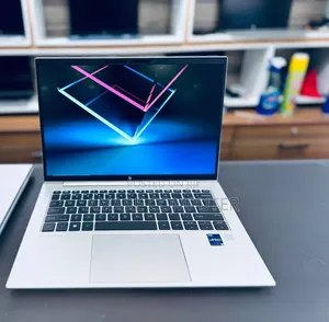 New Laptop HP EliteBook 840 G10 16GB Intel Core i7 SSD 512GB