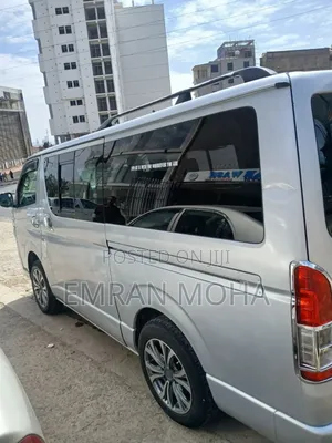 Toyota HiAce 2007 Silver