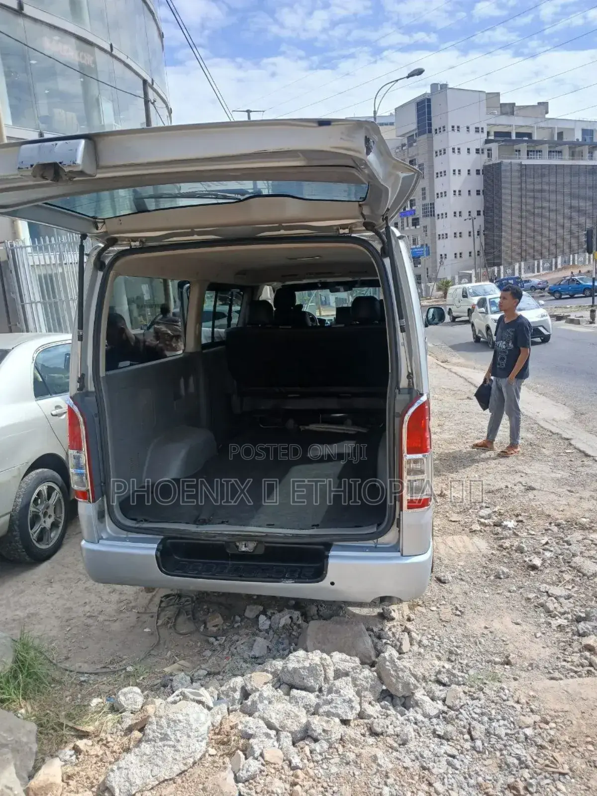 Toyota HiAce 2007 Silver