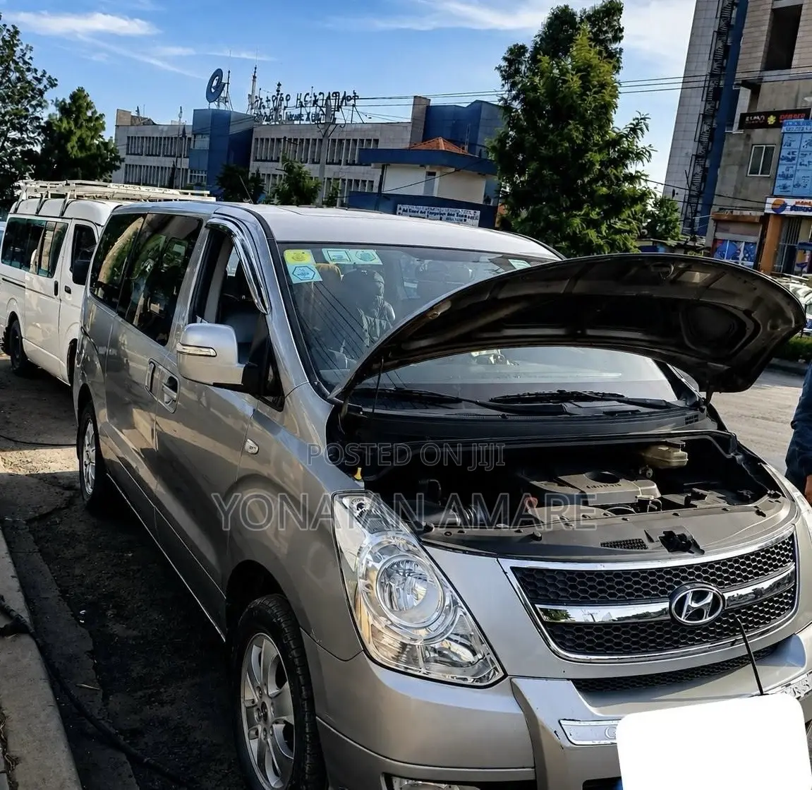 Hyundai H1 2015 Silver