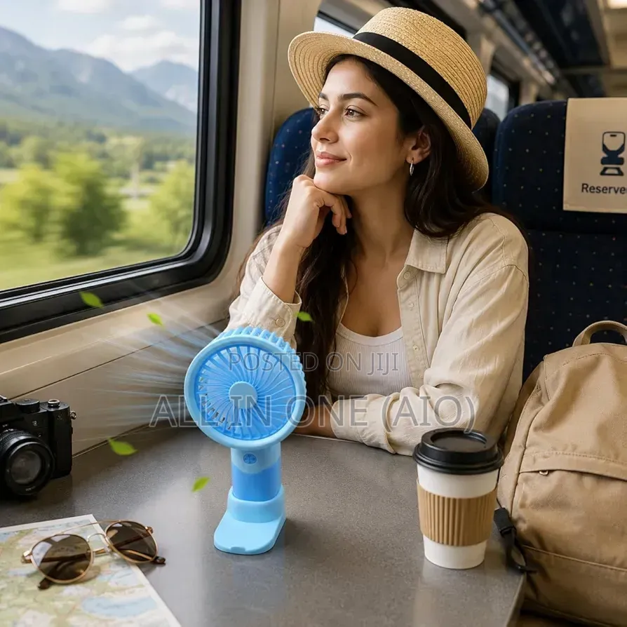 Rechargeable Mini Desktop Fan