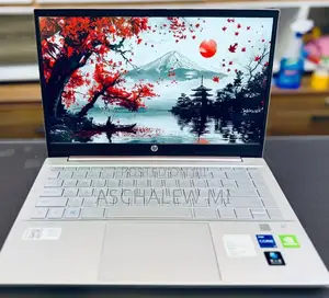 New Laptop HP Pavilion 14 16GB Intel Core i7 SSD 512GB