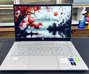 New Laptop HP Pavilion 14 16GB Intel Core i7 SSD 512GB