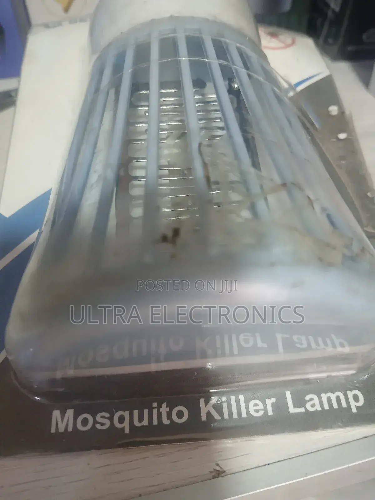 Killer Lamp Gecko LTX-01 Mosquito Featuring a Light to Attract