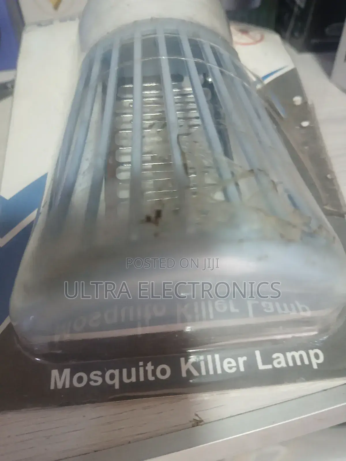Killer Lamp Gecko LTX-01 Mosquito Featuring a Light to Attract