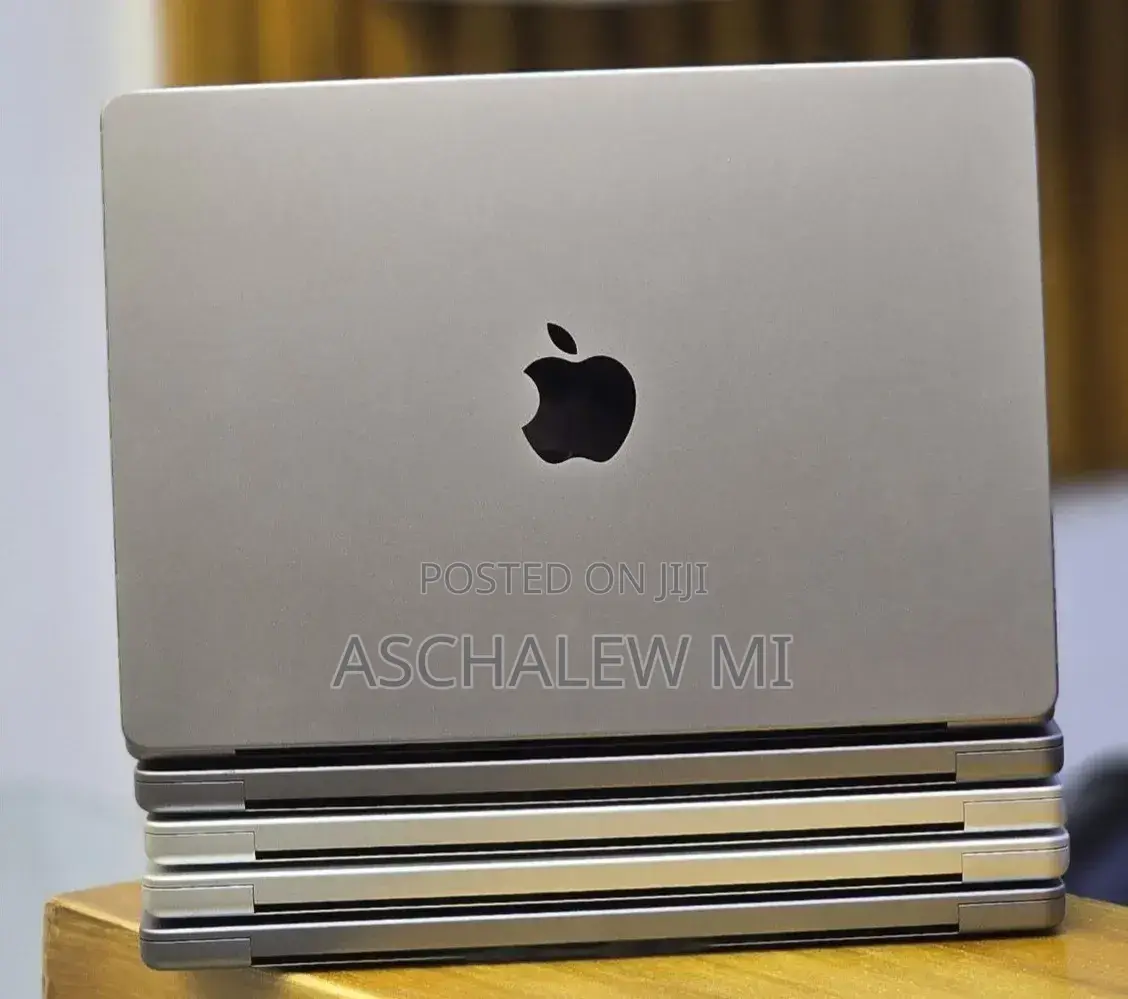 New Laptop Apple MacBook Pro M1 16GB Apple M1 Pro SSD 512GB