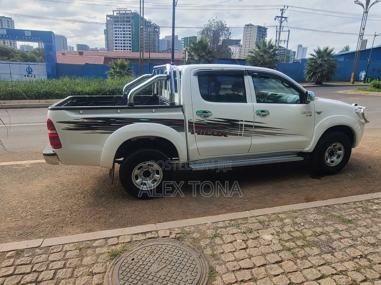Toyota Hilux 2007 White