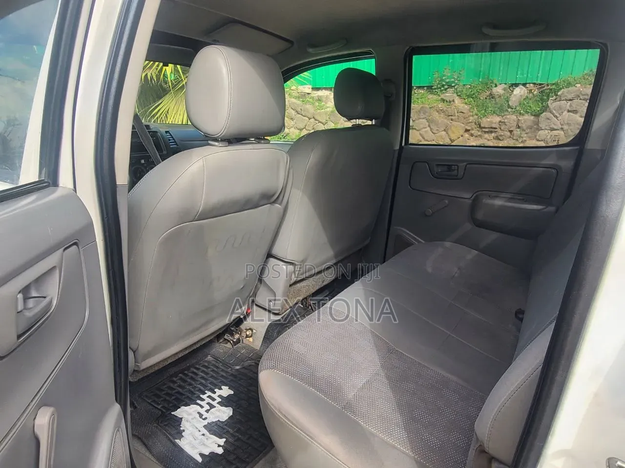 Toyota Hilux 2007 White