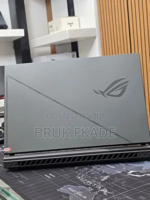 New Laptop Asus ROG Strix G15 32GB Intel Core i9 SSD 1T