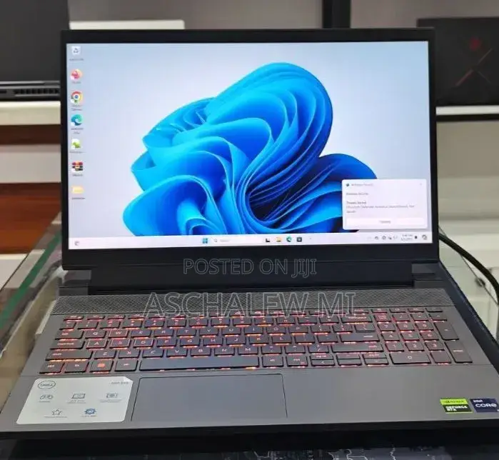 New Laptop Dell G15 5511 16GB Intel Core i7 SSD 512GB