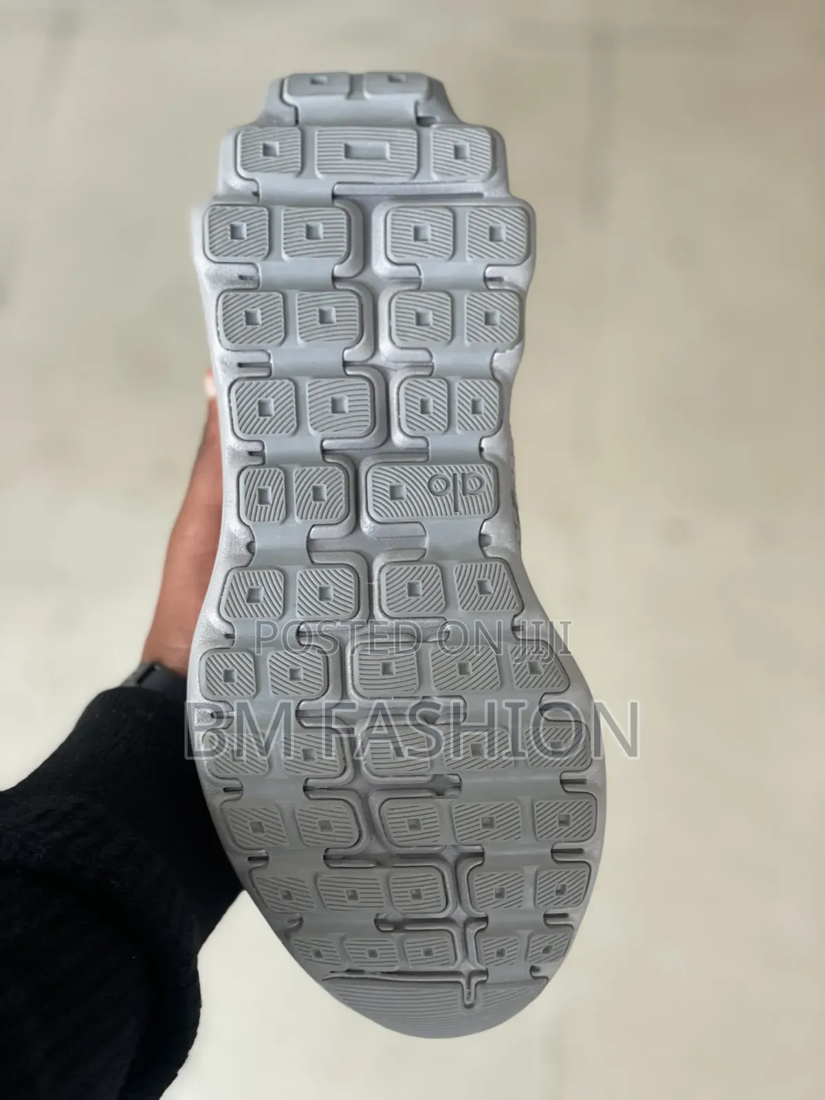 Alo Yoga Grey White Running Sneakers