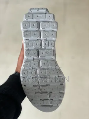 Alo Yoga Grey White Running Sneakers