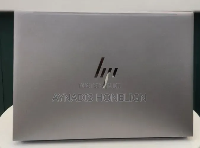 New Laptop HP ZBook Studio 16GB Intel Core i7 SSD 512GB