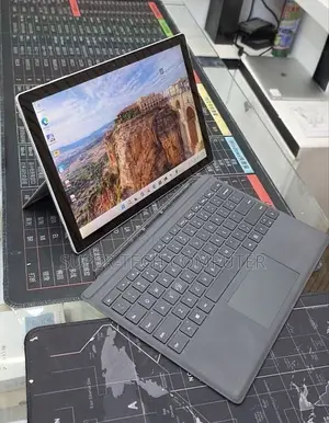 New Laptop Microsoft Surface Pro 7+ 16GB Intel Core i7 SSD 512GB