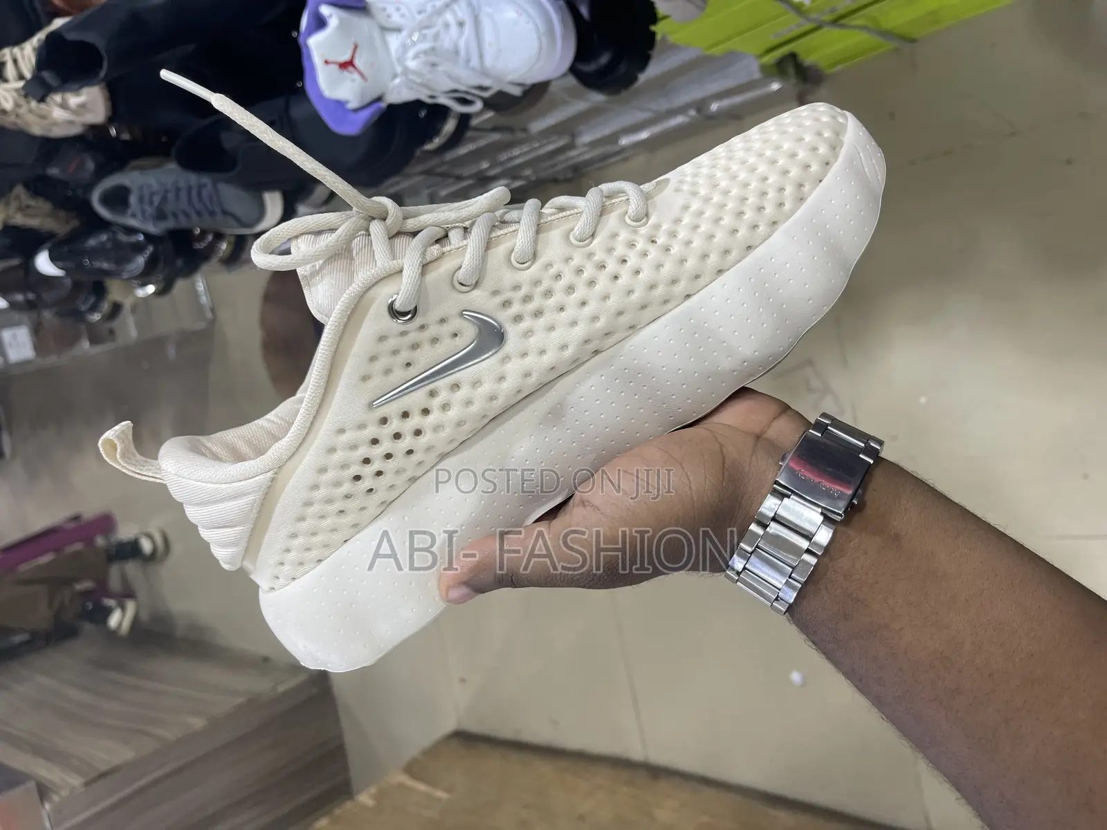 Nike Shoe 002