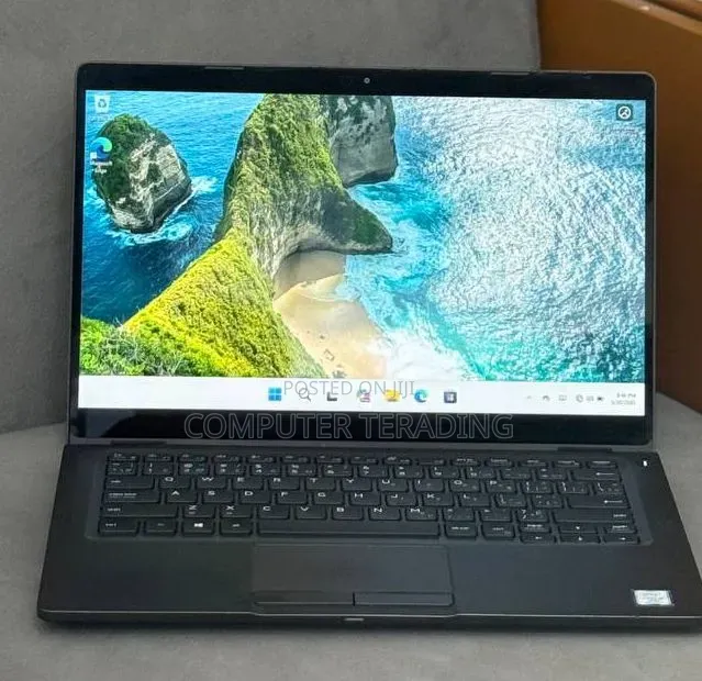 New Laptop Dell Latitude 5300 8GB Intel Core i7 SSD 512GB