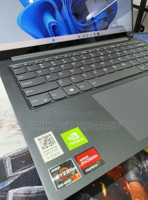 New Laptop Lenovo ThinkPad Yoga 16GB AMD Ryzen 7 SSD 512GB