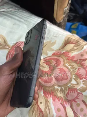 Apple iPhone 11 64 GB Black