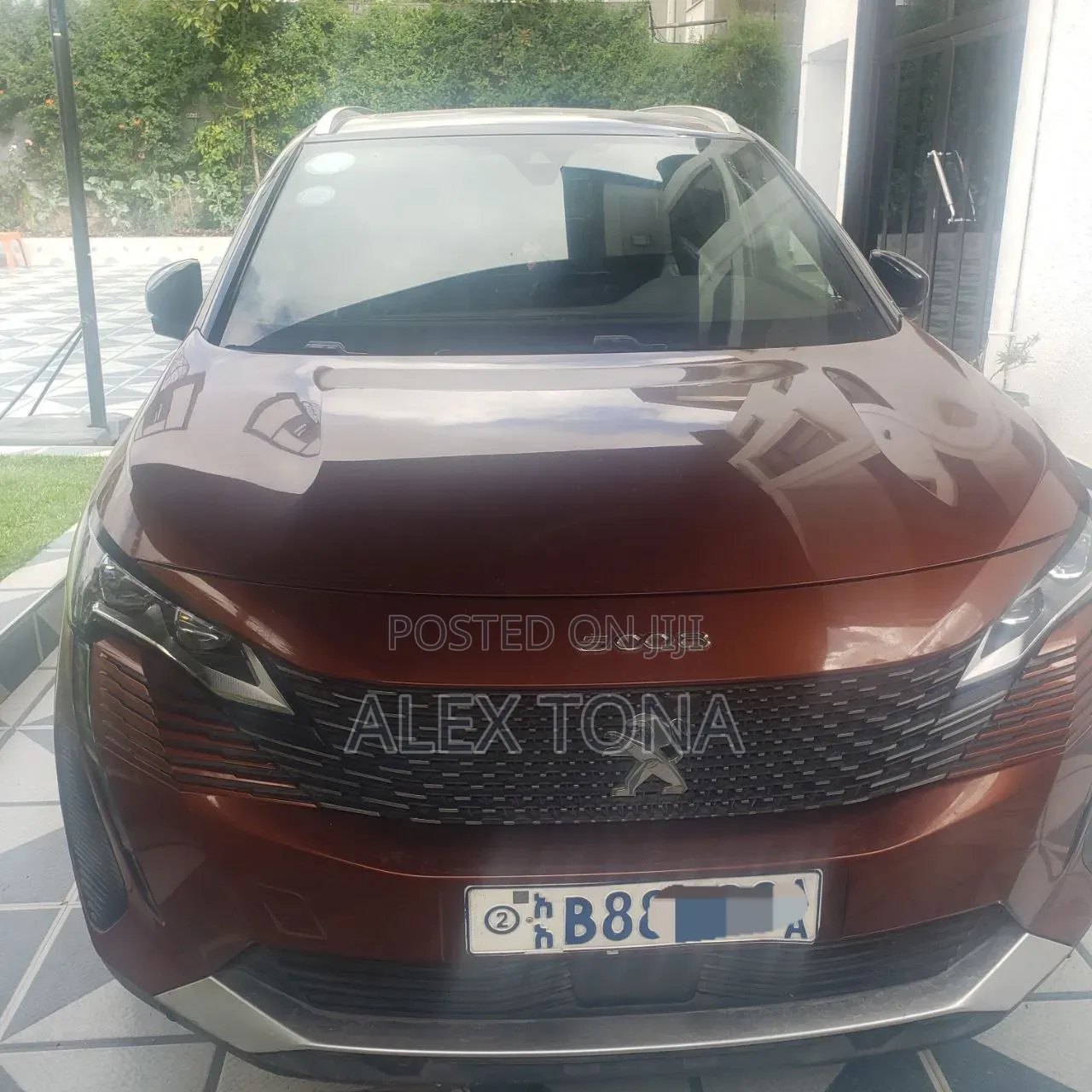 Peugeot 5008 2022 Burgundy