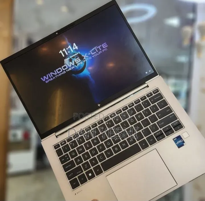 New Laptop HP 16GB Intel Core i7 SSD 512GB