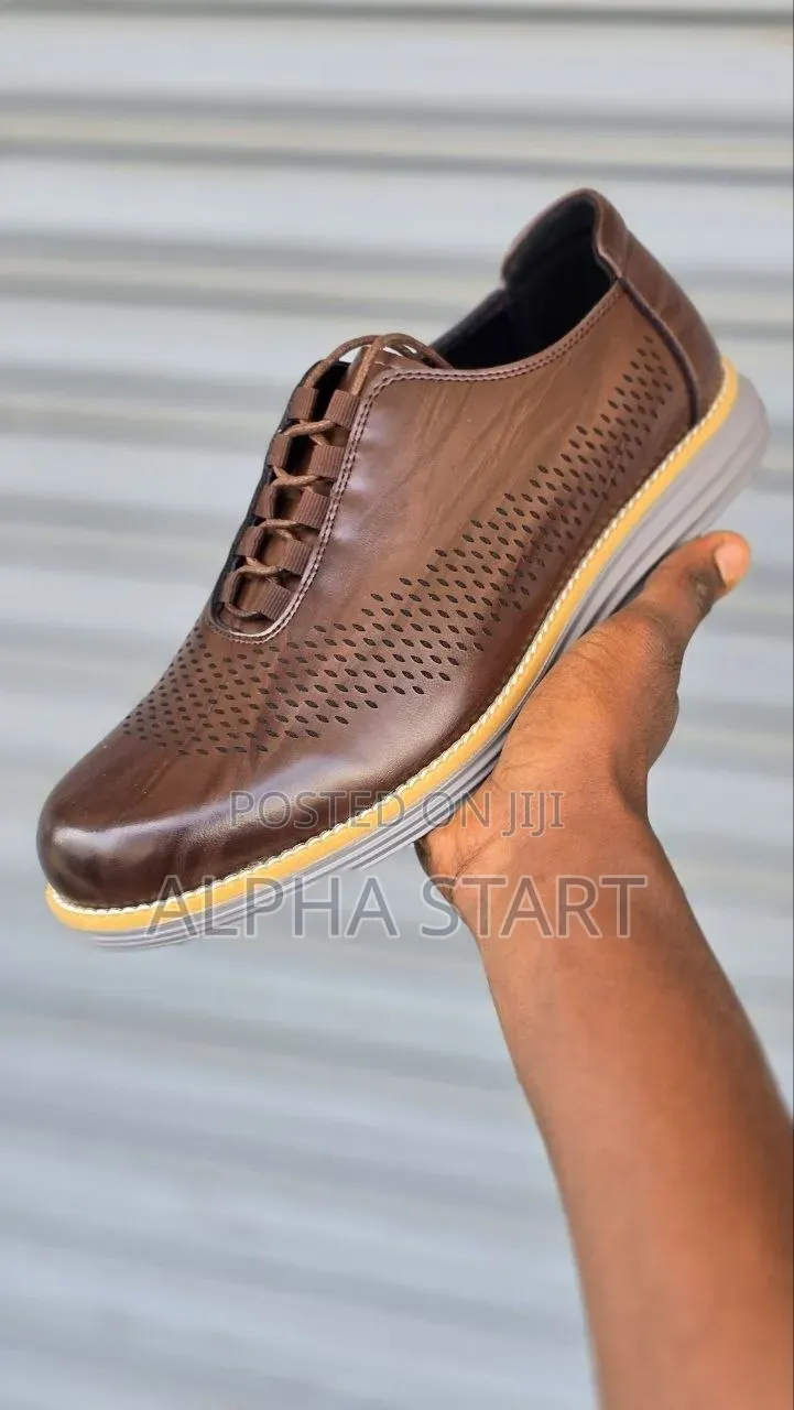Chelise Uolg High Master Quality Flat Lather Shoes for Man's