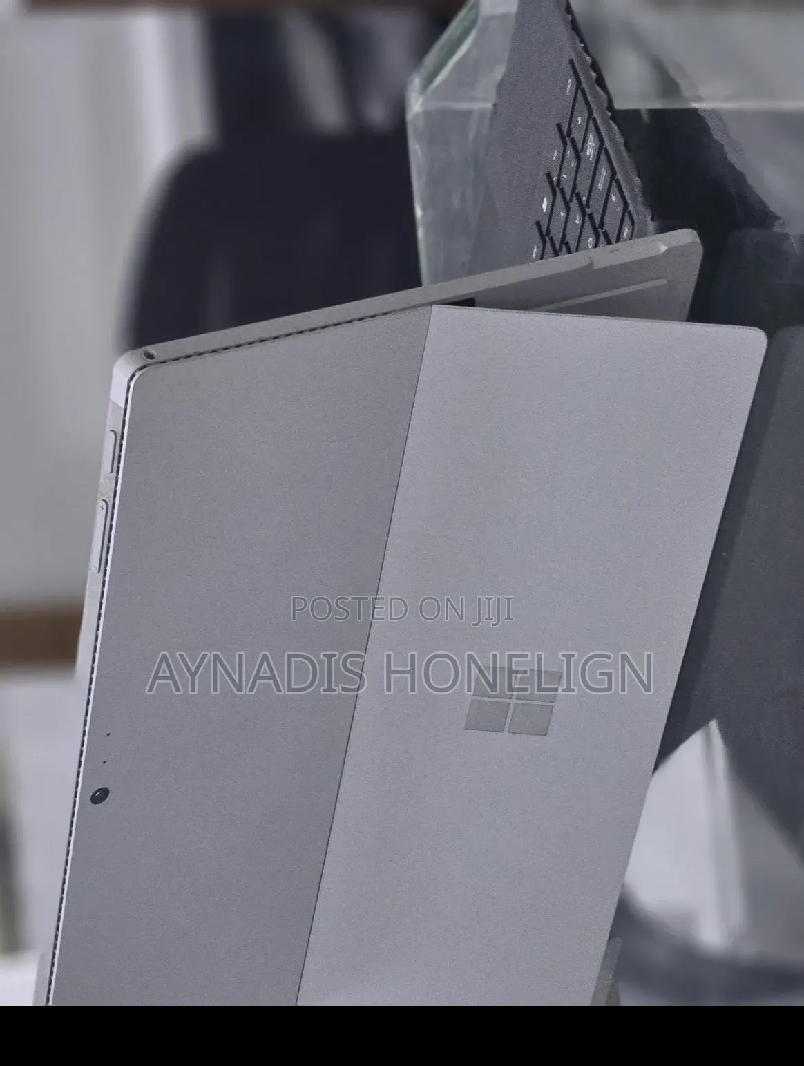 New Laptop Microsoft Surface Pro 4 8GB Intel Core i5 SSD 256GB