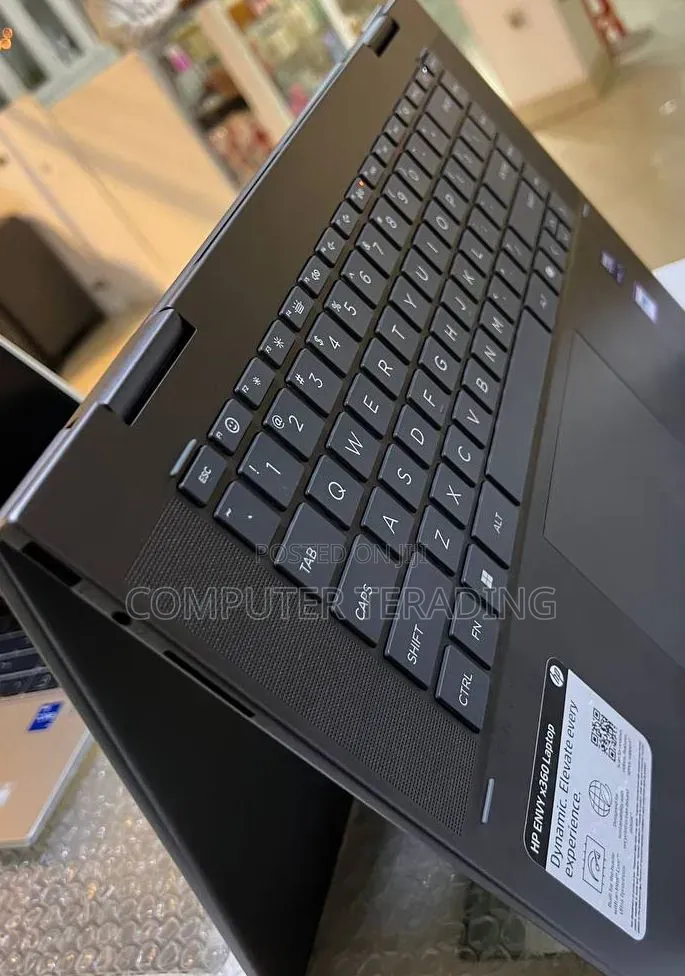 New Laptop HP Envy X360 16GB Intel Core i5 SSD 512GB