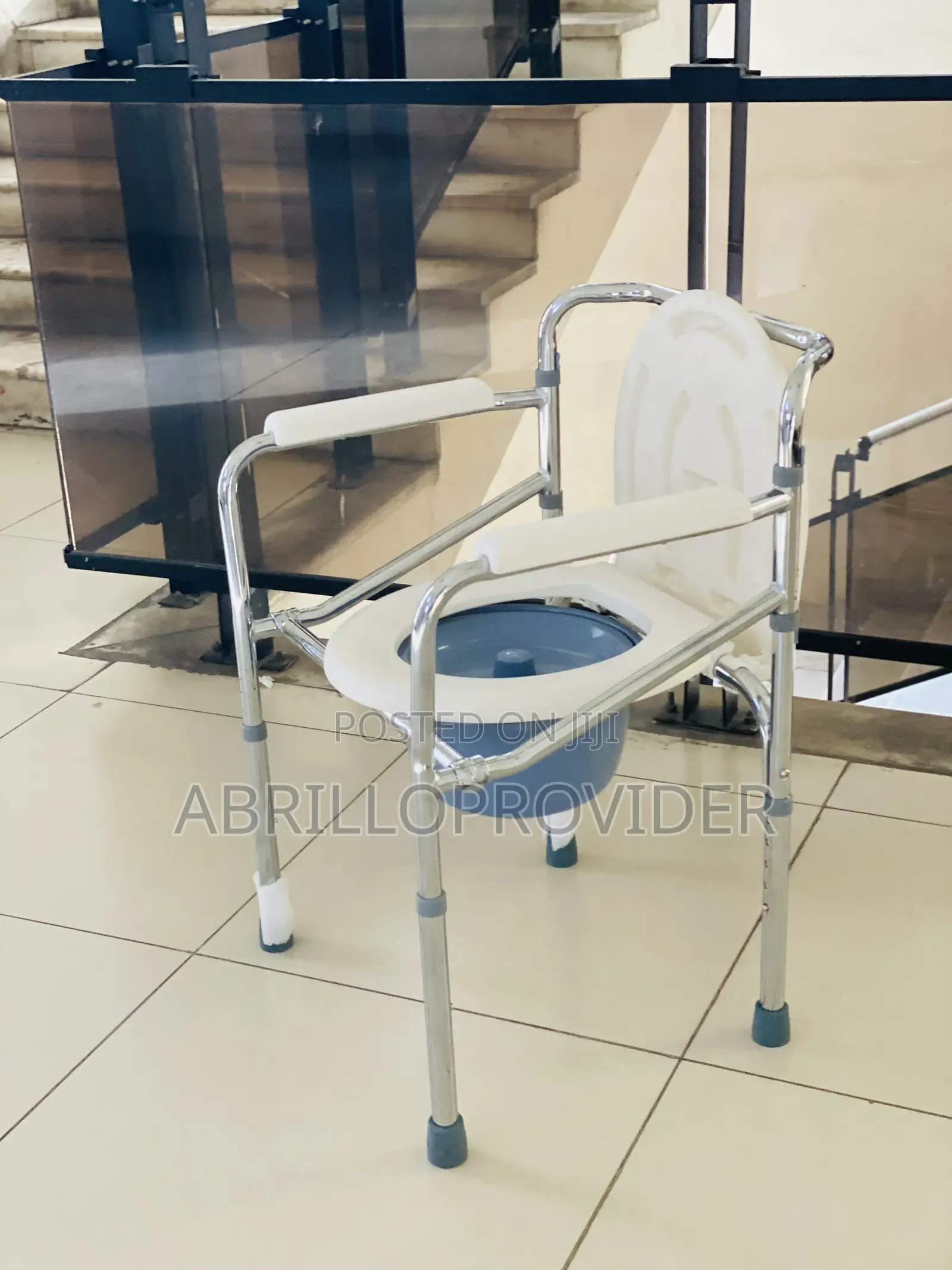 Mobile Commode Chair Toilet Bucket Safety