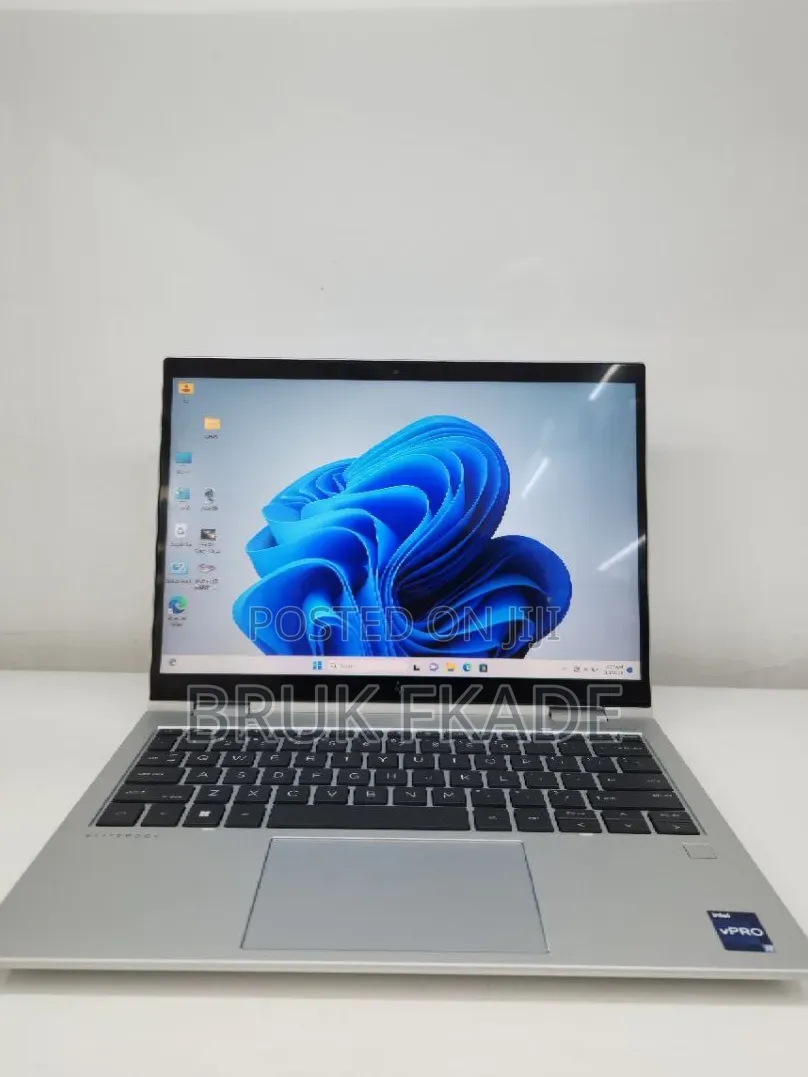 New Laptop HP EliteBook 830 16GB Intel Core i7 SSD 512GB