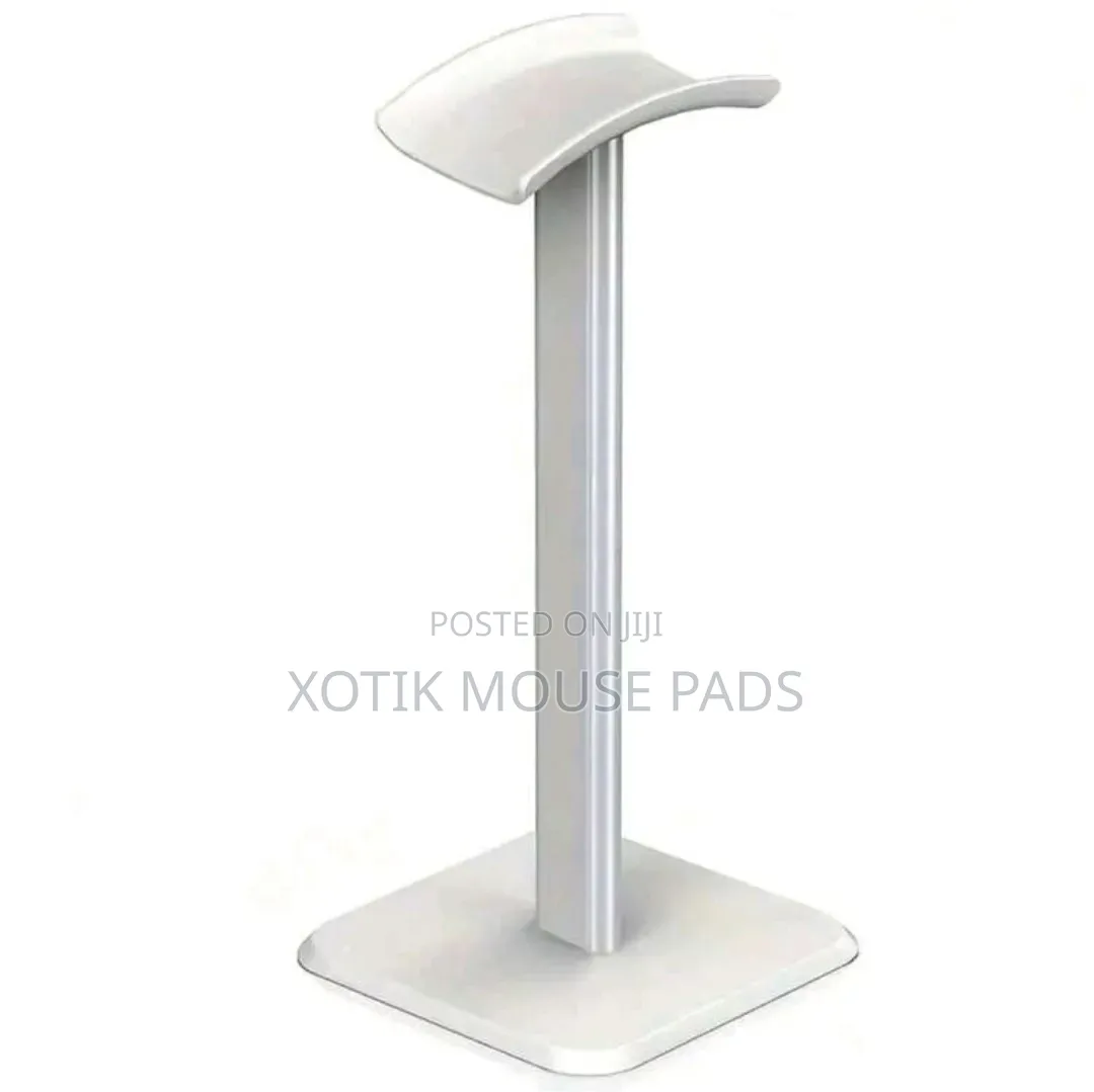 White Aluminium Headphone Stand